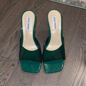 Steve Madden SYL Geeen slip on Heels size 8